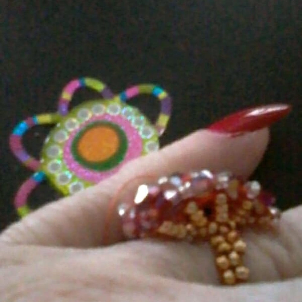 beaded jewlery - Picture 7 of 8